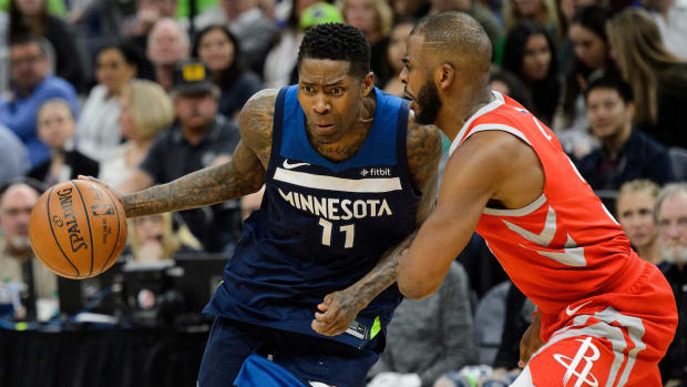 suns-sign-crawford.jpg